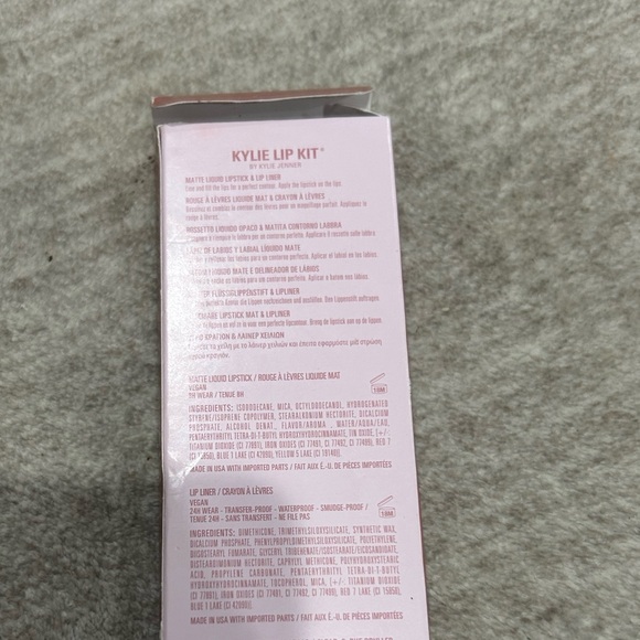 Kylie Cosmetics Matte Liquid Lipstick Candy K NWT - Picture 4 of 5